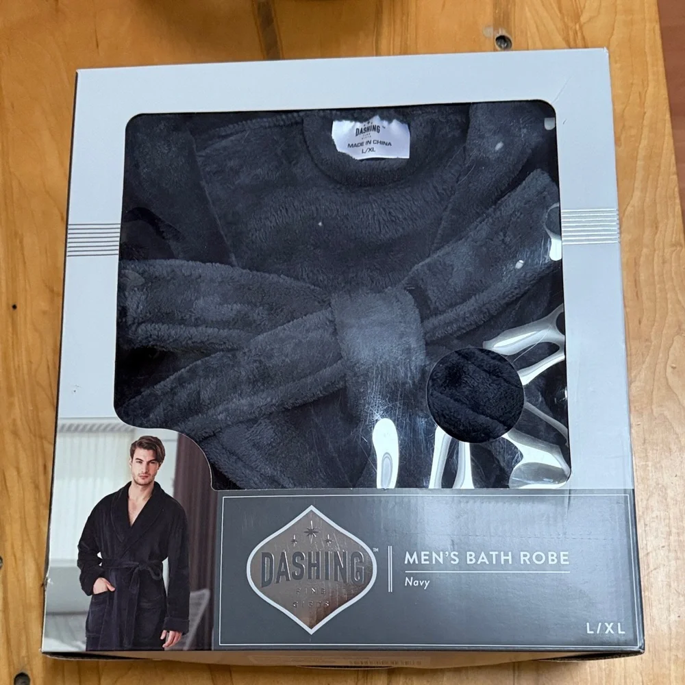 Dashing Men's Navy Bath Robe - Picture 1 of 1